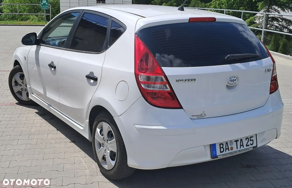 Hyundai i30 1.4 Classic - 4
