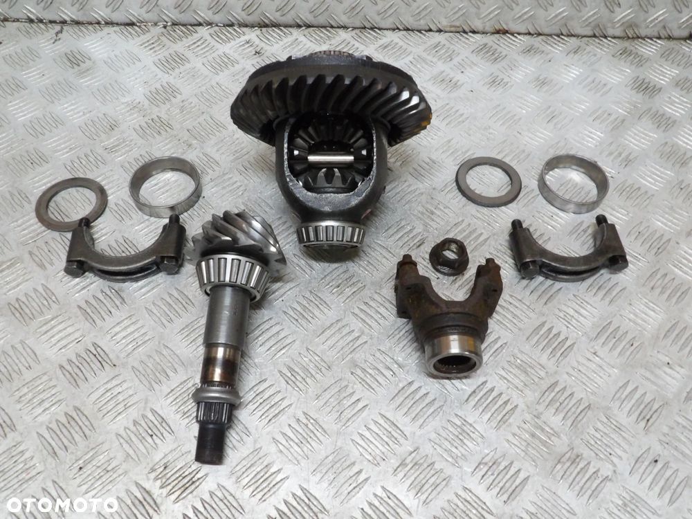 JEEP CHEROKEE XJ MOST PRZÓD 39/11 3.55 DANA 30 - 9