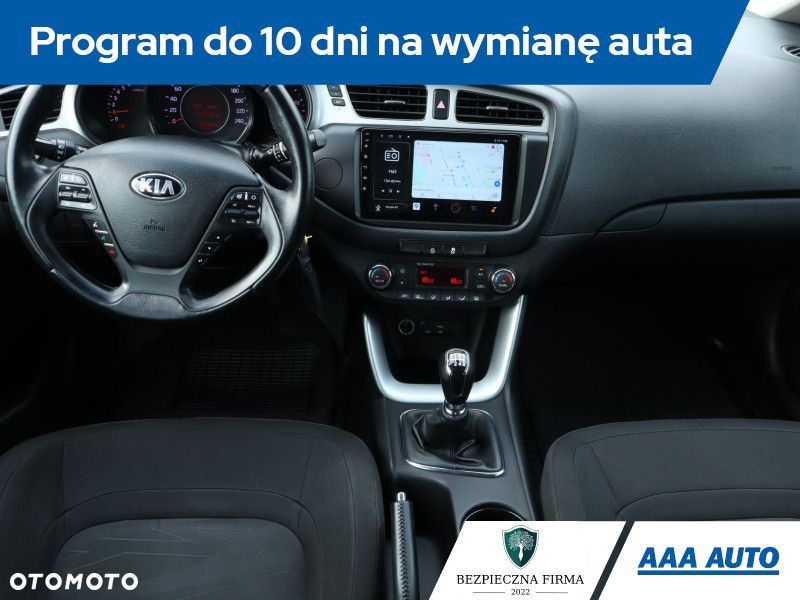 Kia Ceed - 9