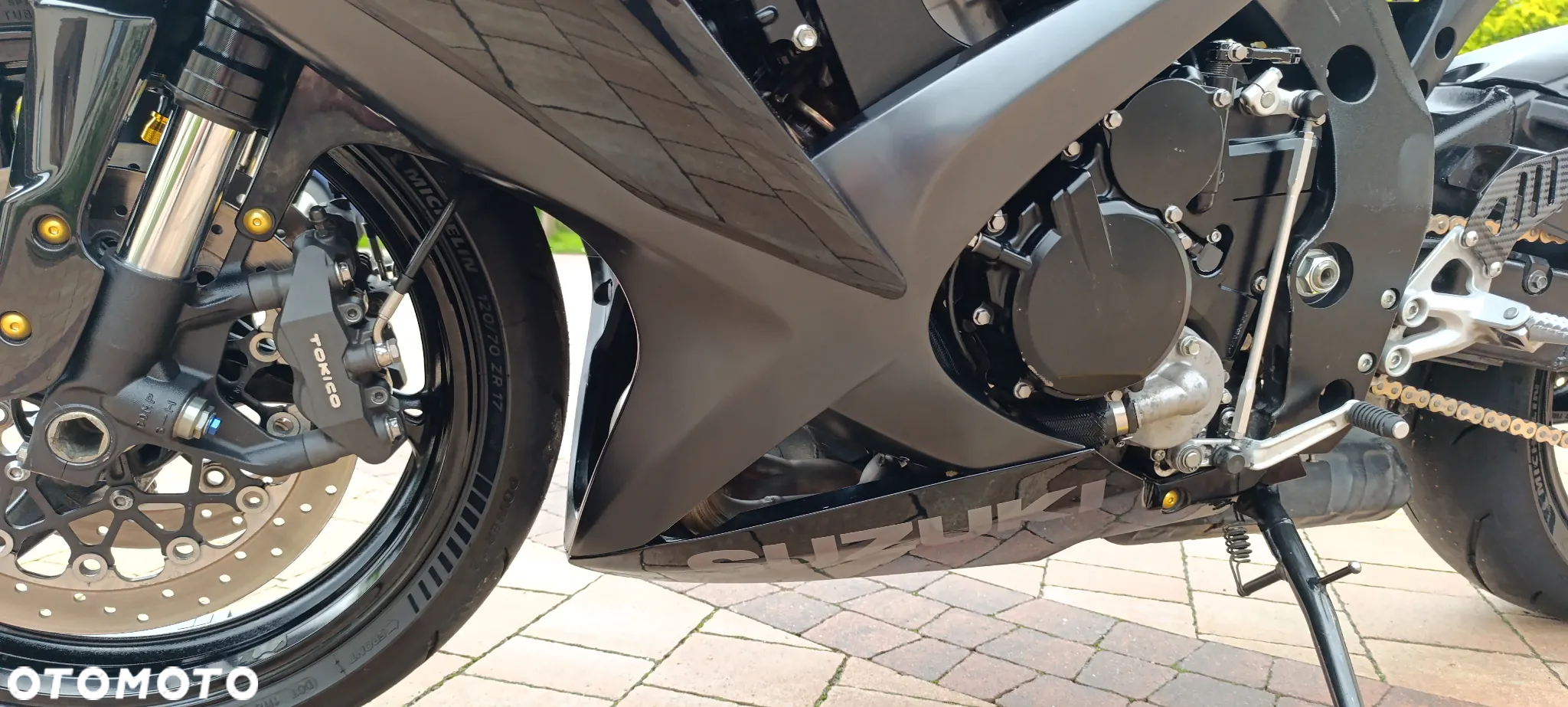 Suzuki GSX-R - 40