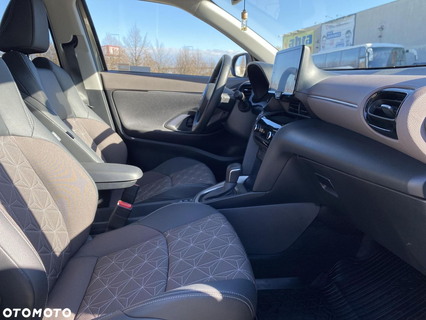 Toyota Yaris Cross - 11