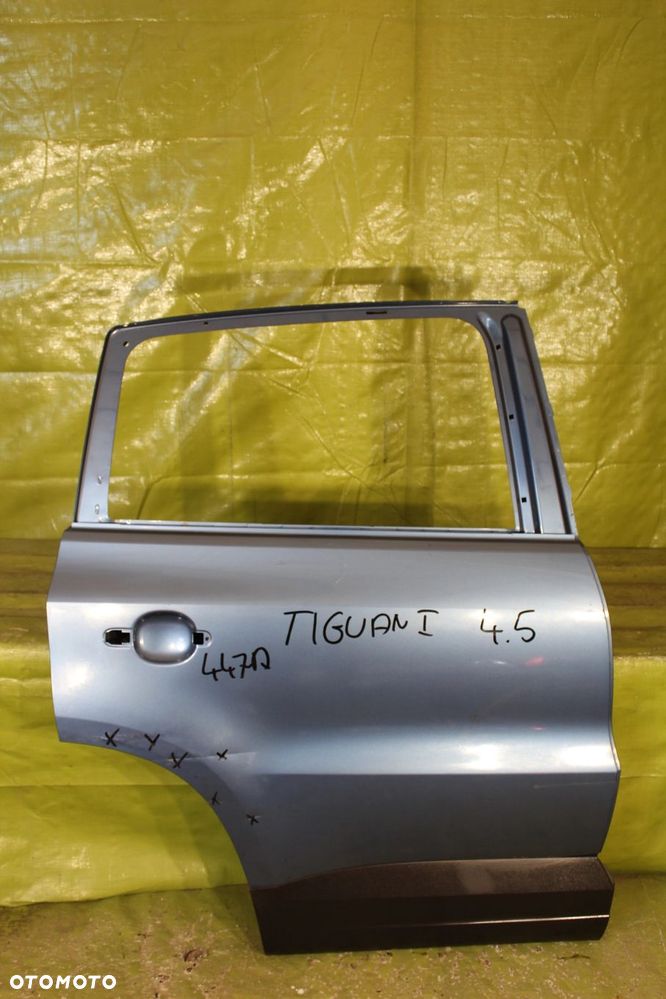 Drzwi Volkswagen Tiguan I 2007-2016r. tył prawy - 1