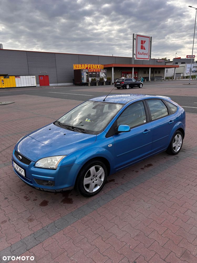 Ford Focus 1.8 FF Trend - 1