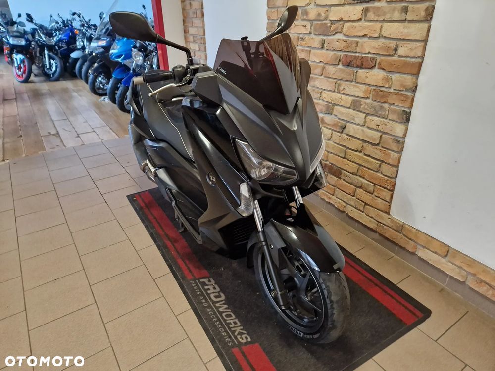 Yamaha X-max - 3
