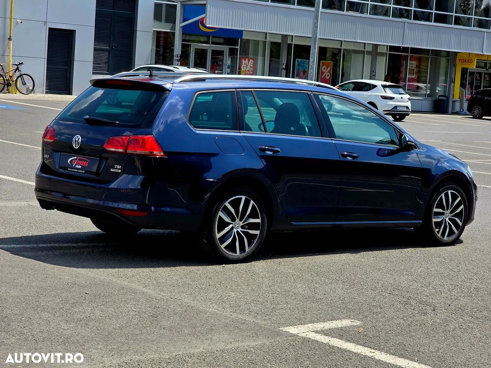Volkswagen Golf - 16