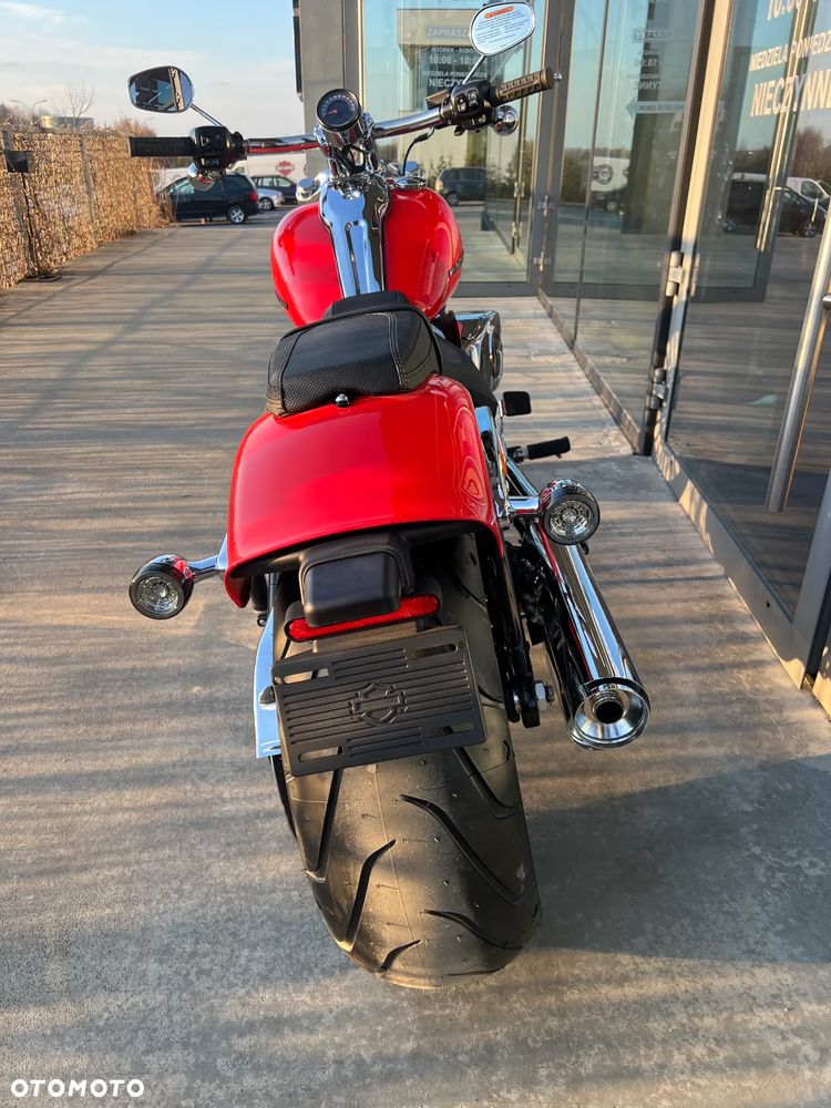 Harley-Davidson Softail Breakout - 6