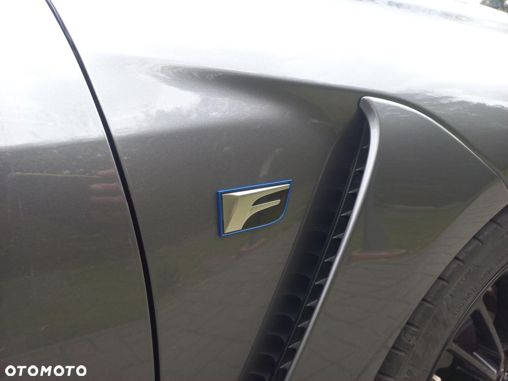 Lexus RC F Prestige - 17