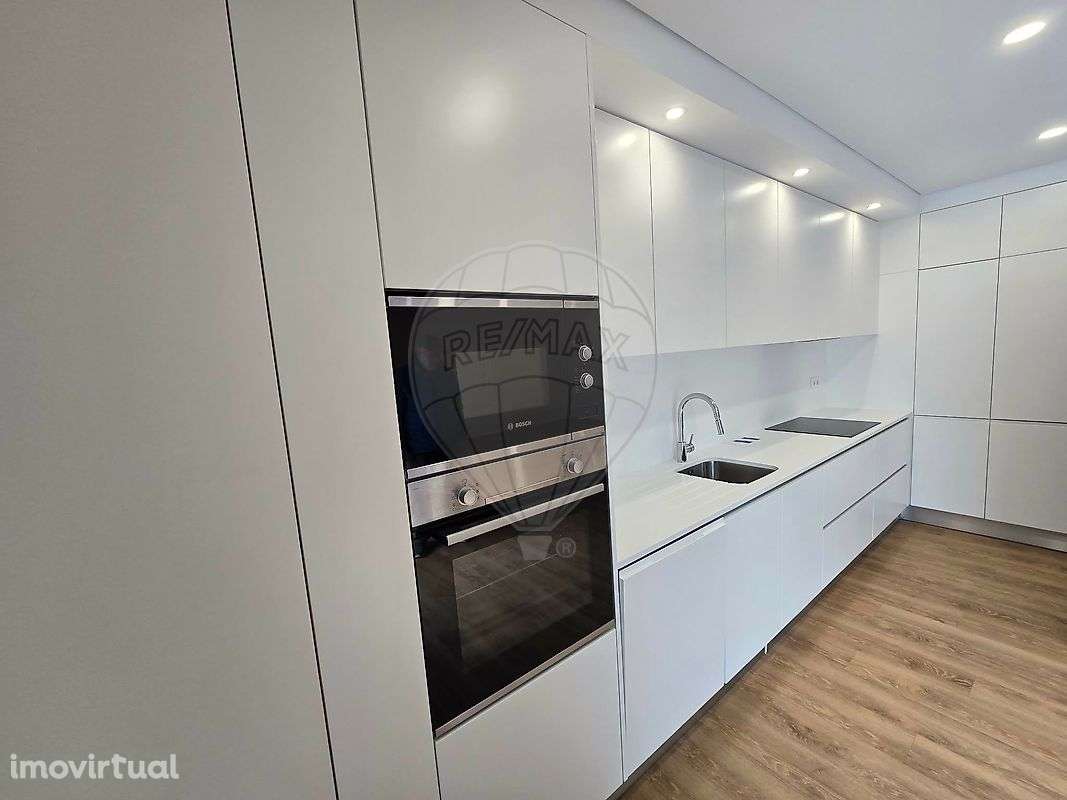 Apartamento T2 para arrendamento - Grande imagem: 4/12