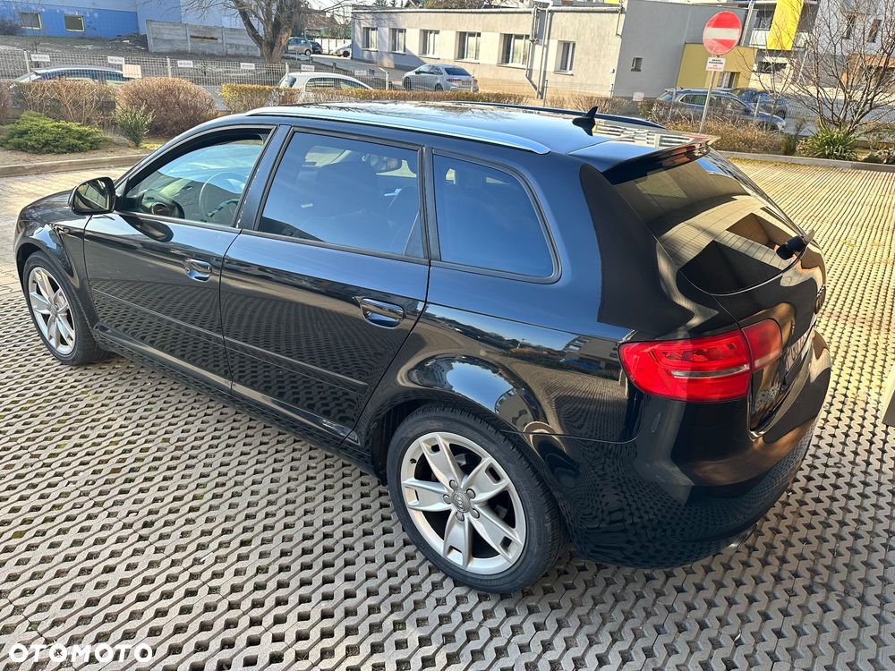 Audi A3 Sportback 2.0 TDI DPF Attraction - 11