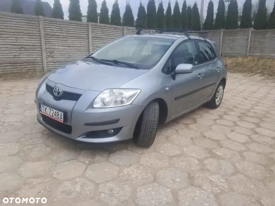 Toyota Auris 2.0 D-4D Premium - 4