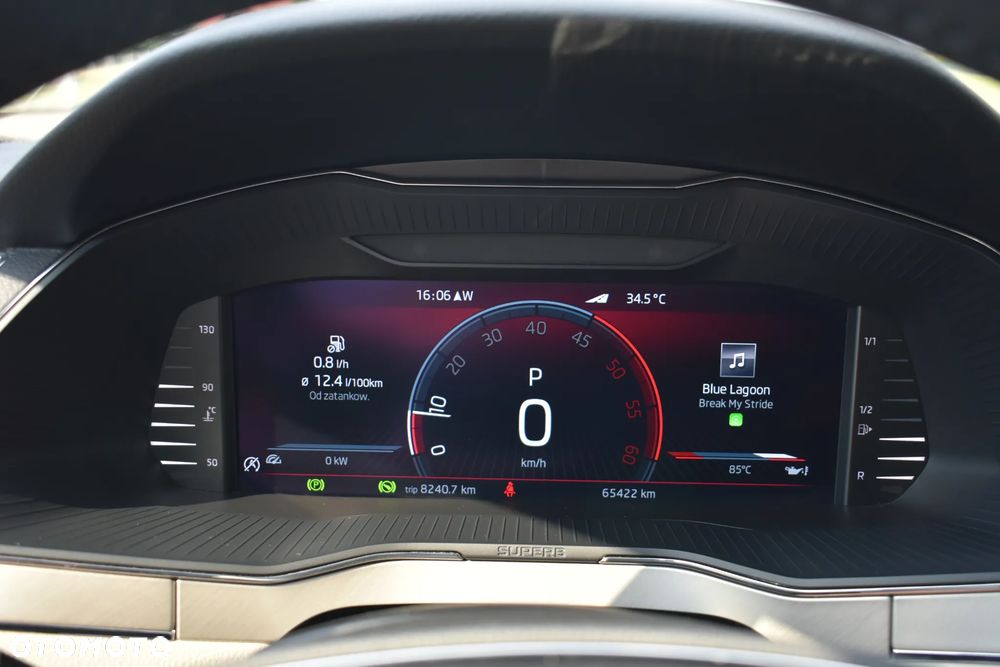 Skoda Superb 2.0 TDI SCR 4x4 L&K DSG - 23