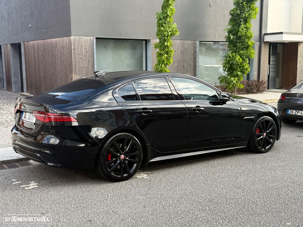 Jaguar XE 2.0 D200 R-Dynamic Black - 6