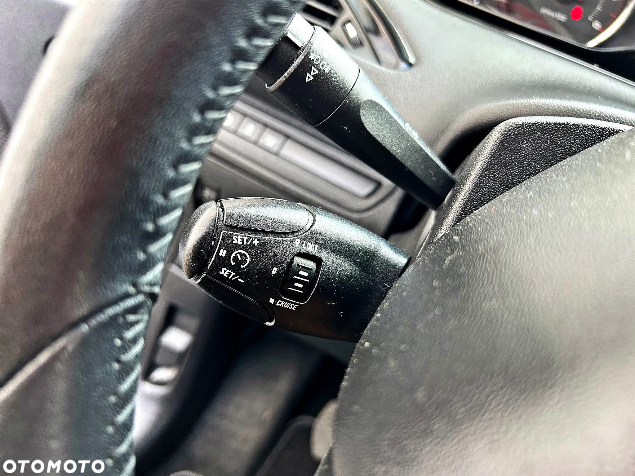 Peugeot 208 e-HDi FAP 92 Stop&Start Style - 37
