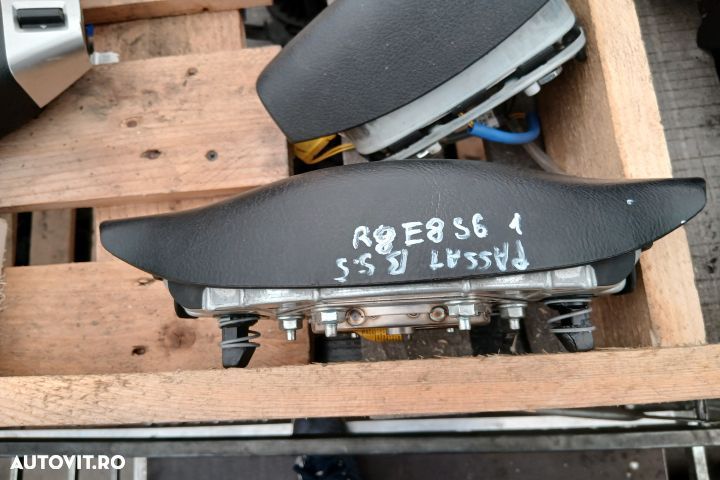 Airbag volan / sofer 3B0880201BJ 3B0880201BJ Volkswagen VW Passat B5 - 4