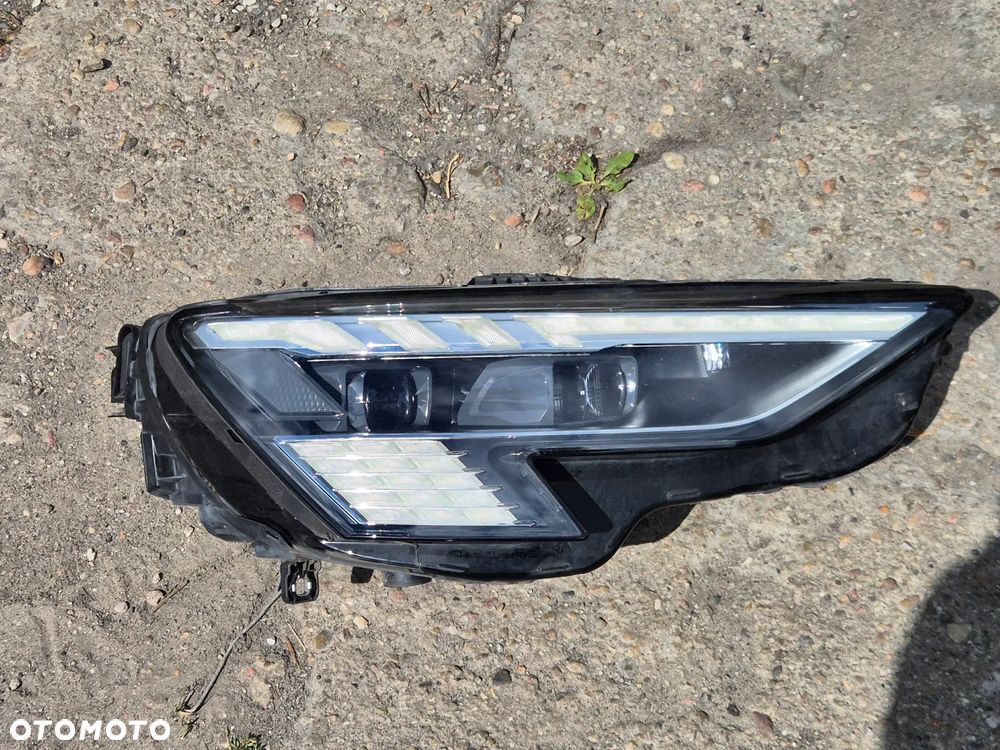 AUDI A3 S3 8Y0 REFLEKTOR FULL LED MATRIX PRAWY LAMPA PRAWA 8Y0941036