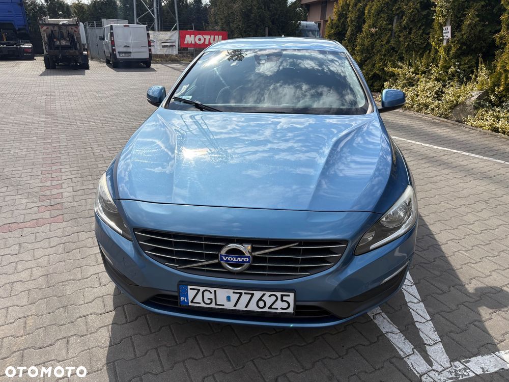 Volvo V60 D4 Drive-E Momentum - 7