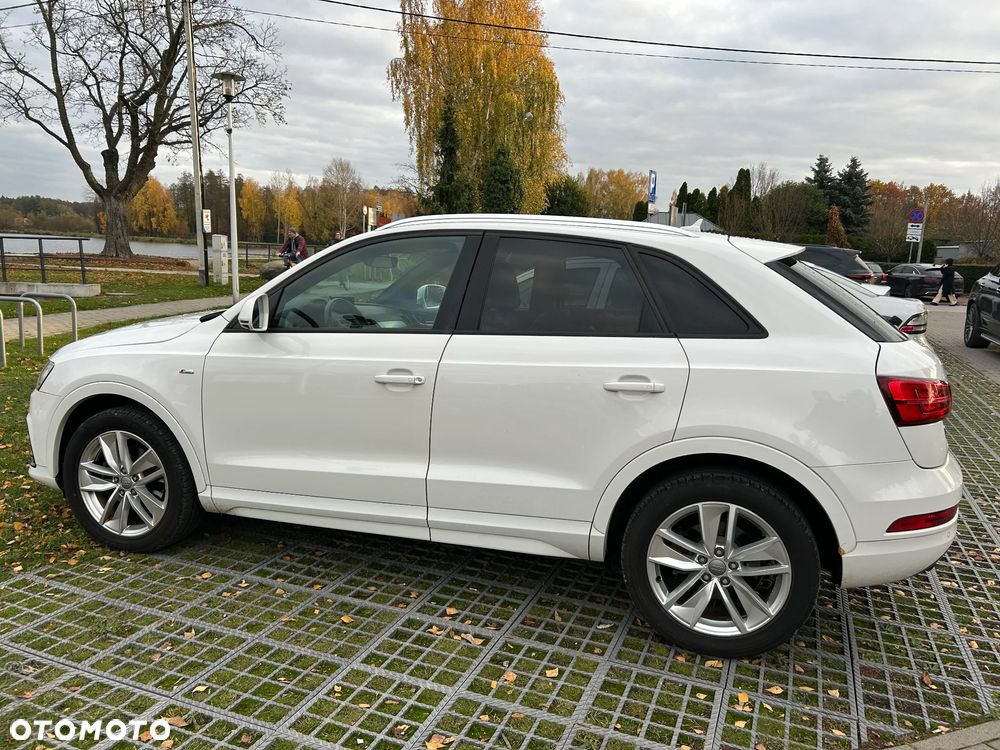 Audi Q3 2.0 TFSI Quattro S tronic design - 1