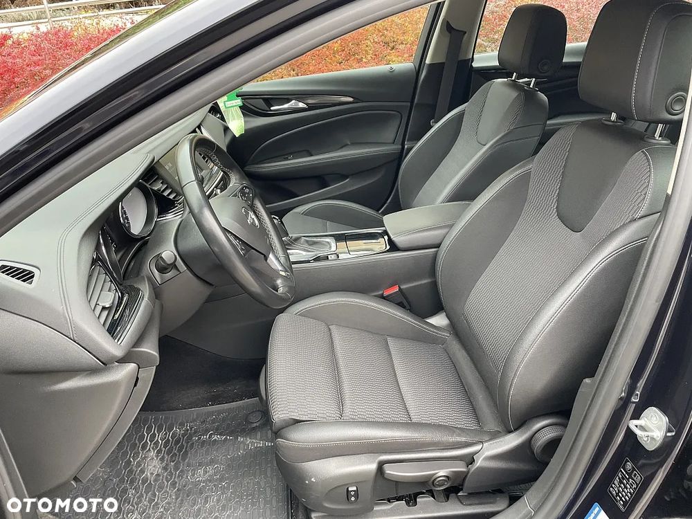 Opel Insignia 2.0 CDTI Innovation S&S - 11