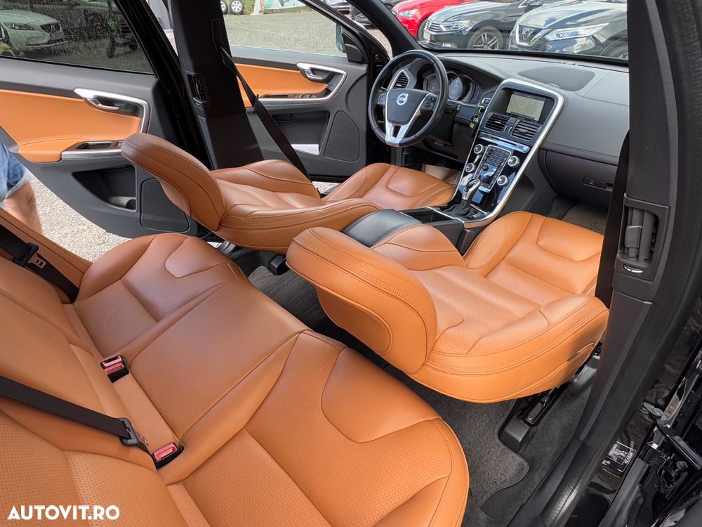 Volvo XC 60 D5 AWD Geartronic Linje Inscription - 6