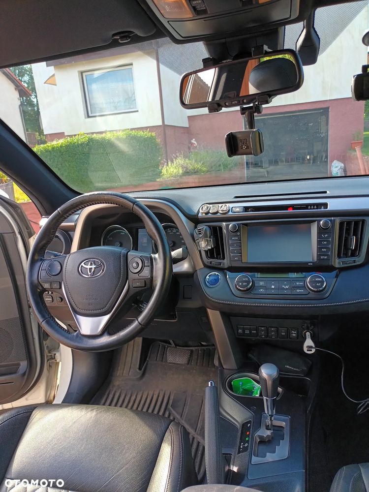 Toyota RAV4 Hybrid Premium 4x2 - 7