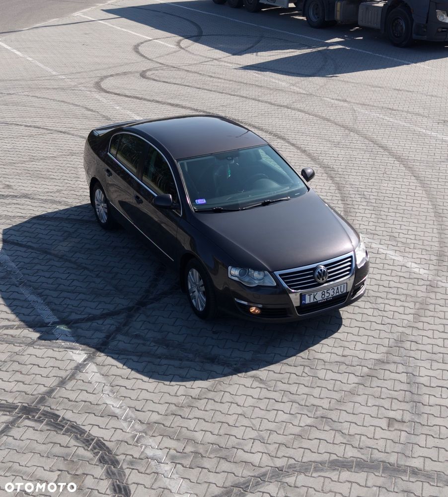 Volkswagen Passat 1.8 TSI Highline - 14
