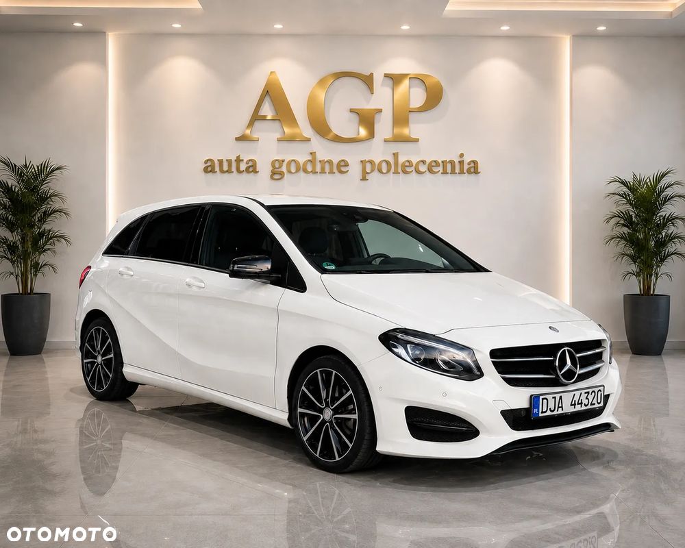 Mercedes-Benz Klasa B 180 UrbanStyle Edition - 1