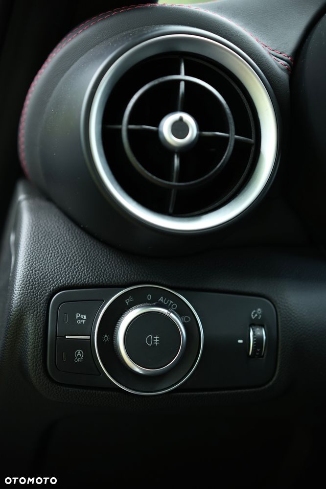 Alfa Romeo Giulia 2.0 Turbo Competizione Q4 - 21