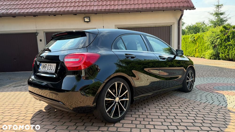 Mercedes-Benz Klasa A 180 7G-DCT - 4