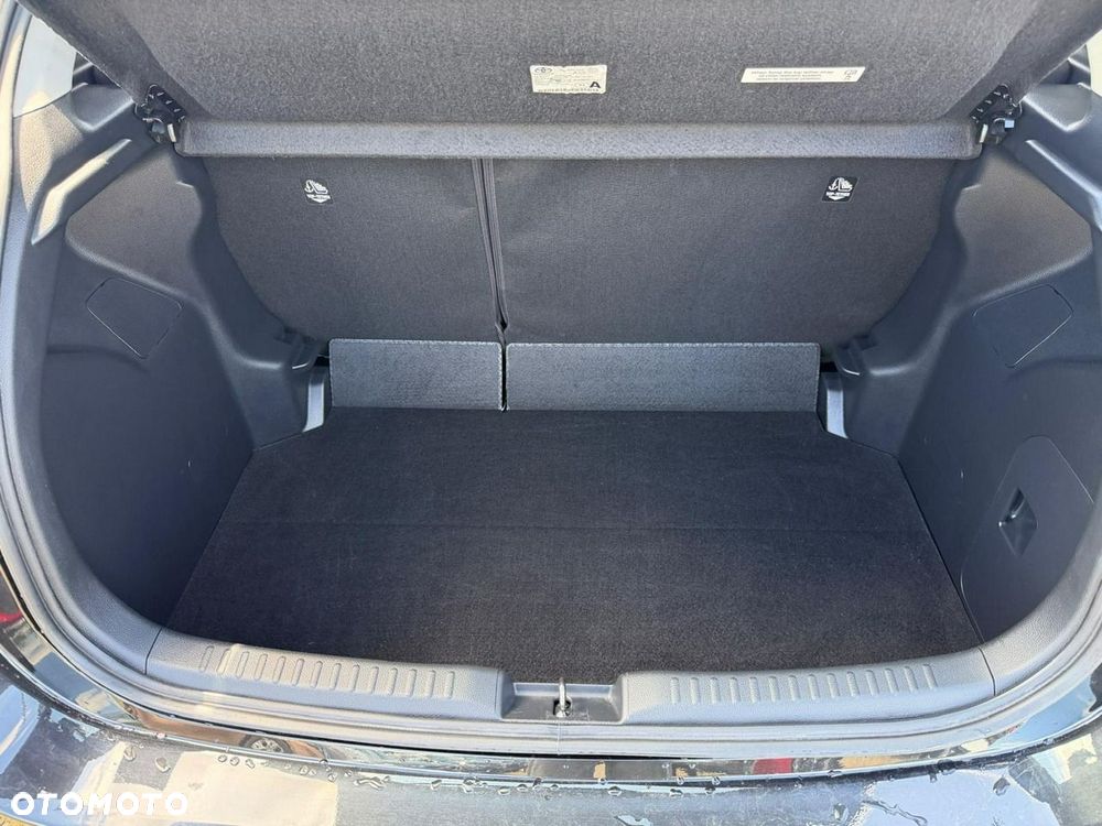 Toyota Yaris - 31