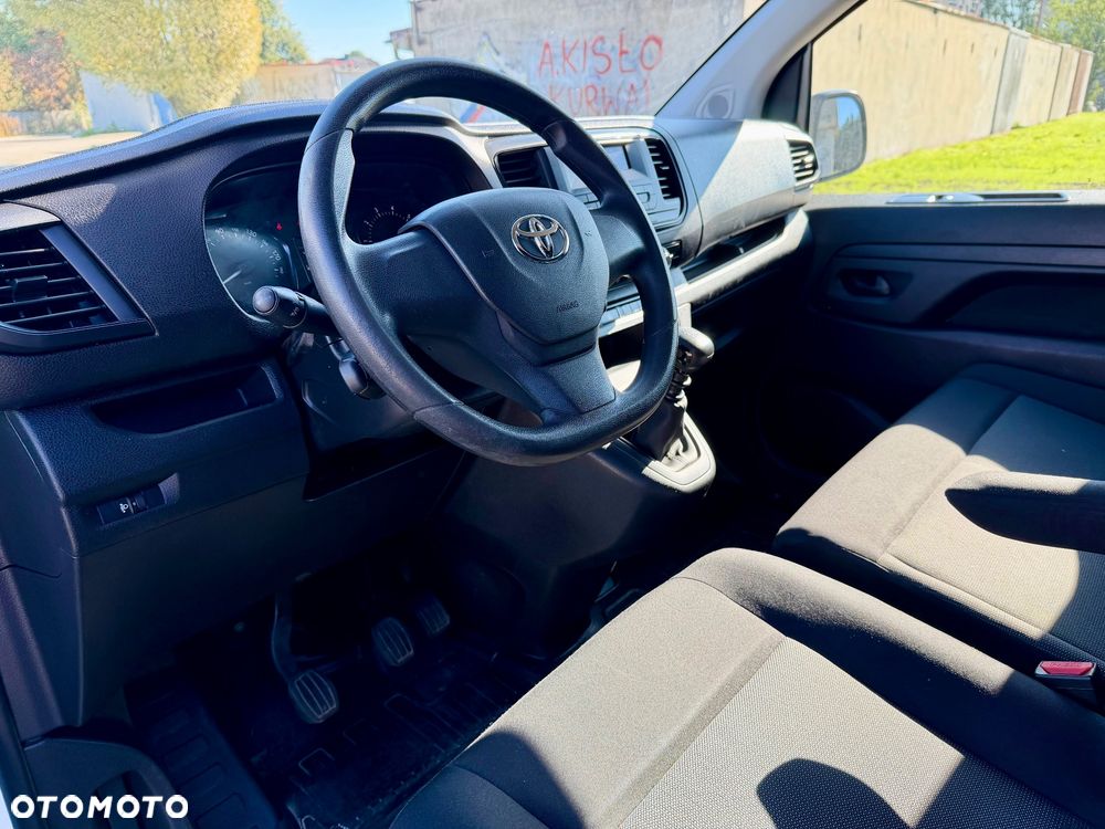 Toyota Proace - 25