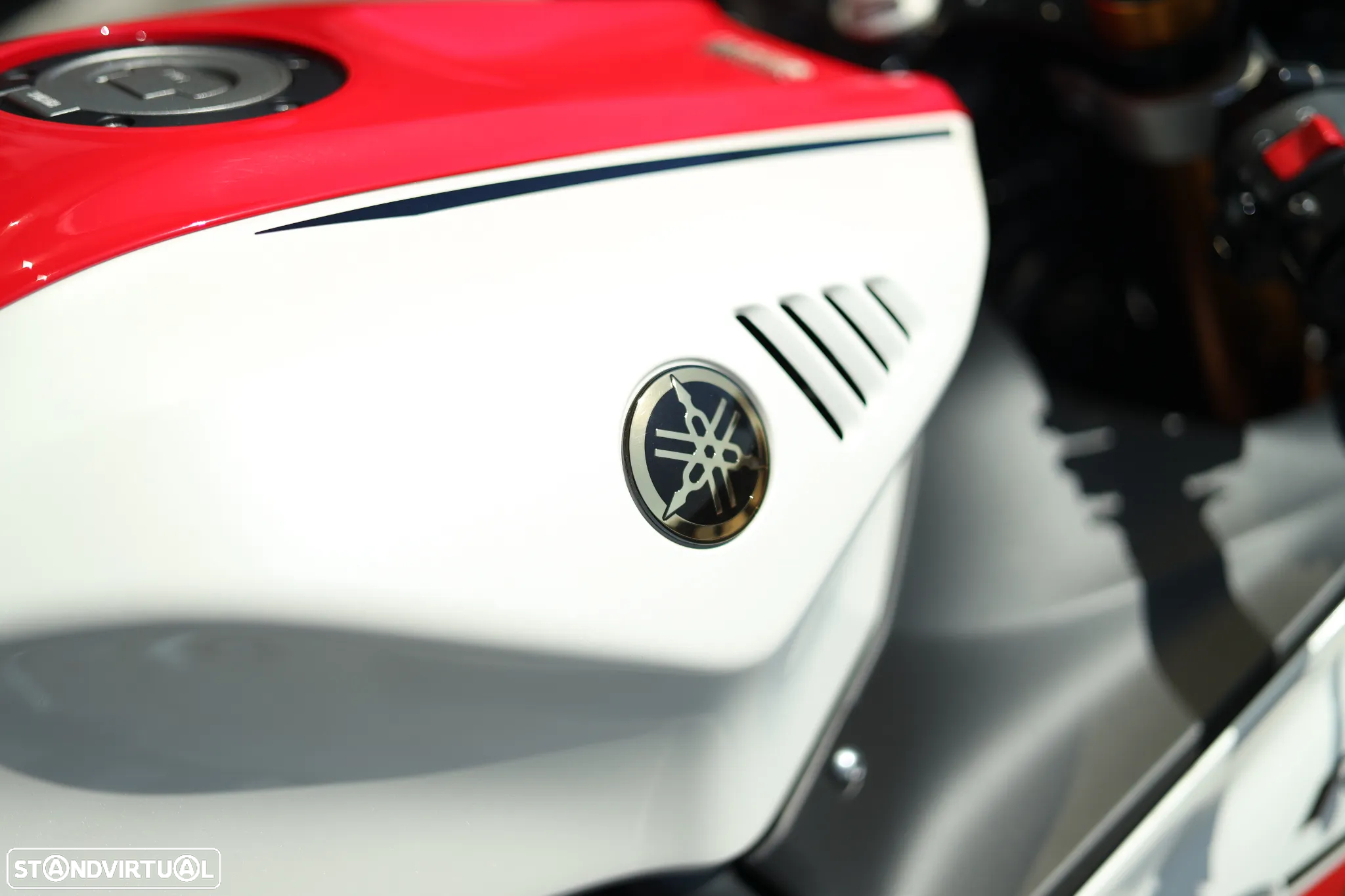 Yamaha YZF R7 World GP 60Th Aniversary - 22