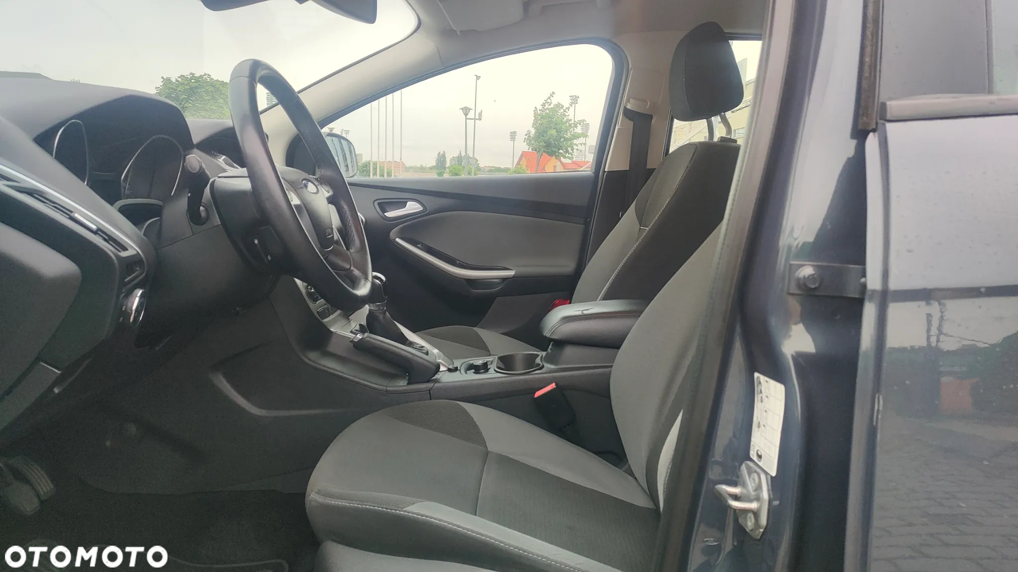 Ford Focus - 11