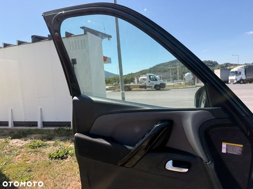 Citroën C4 Picasso PureTech 130 Stop&Start SHINE - 13
