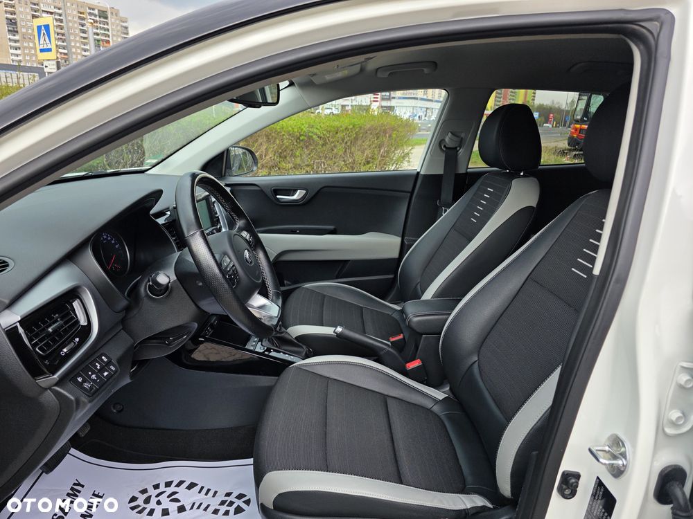 Kia Stonic 1.0 T-GDI DCT OPF Platinum Edition - 35