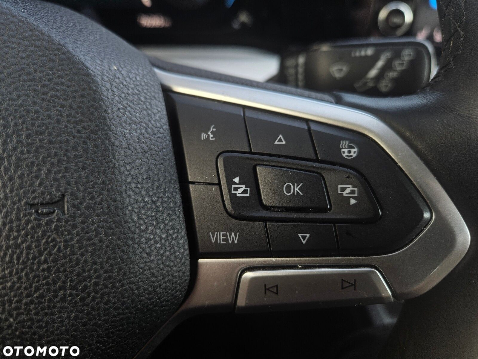 Volkswagen Golf VIII 1.5 TSI EVO Life - 14