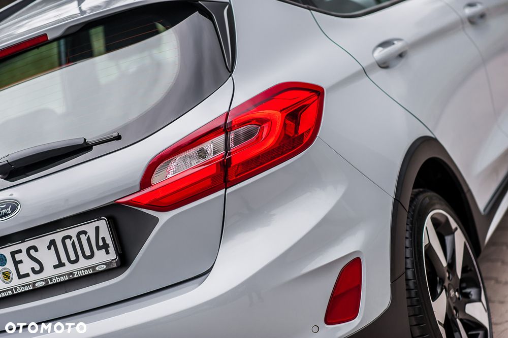 Ford Fiesta - 9