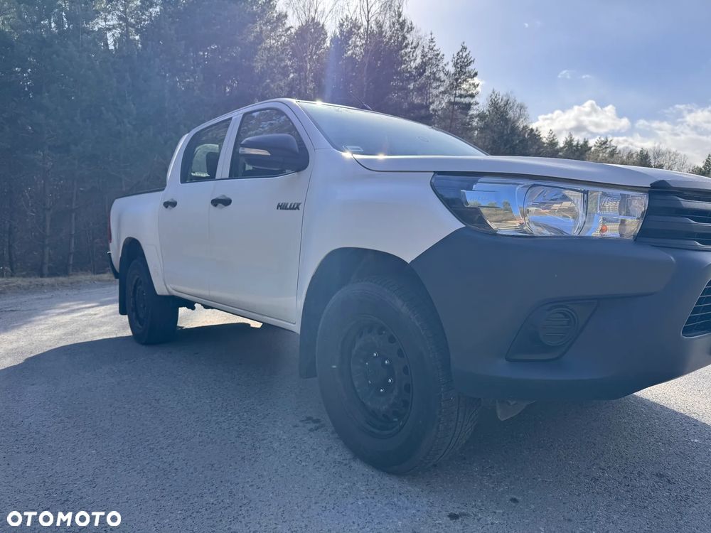 Toyota Hilux - 6