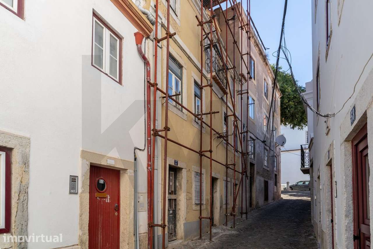 Prédio Histórico para Reabilitação Total no Castelo – Rua do Recolhime - Grande imagem: 3/17