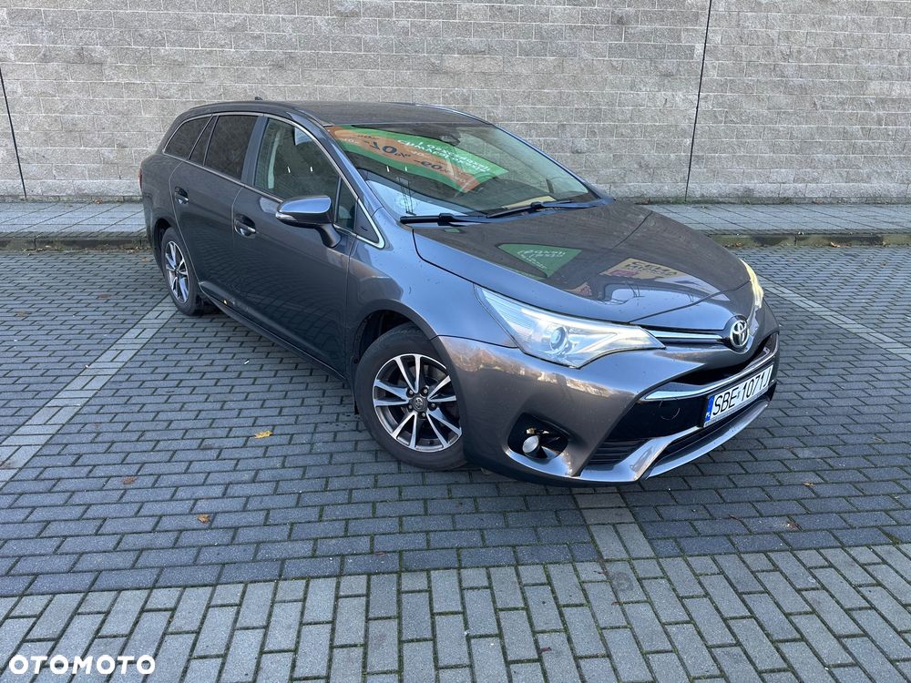 Toyota Avensis 1.8 Selection - 1