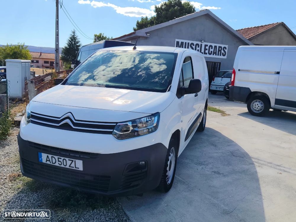 Citroën BERLINGO xl longa - 1