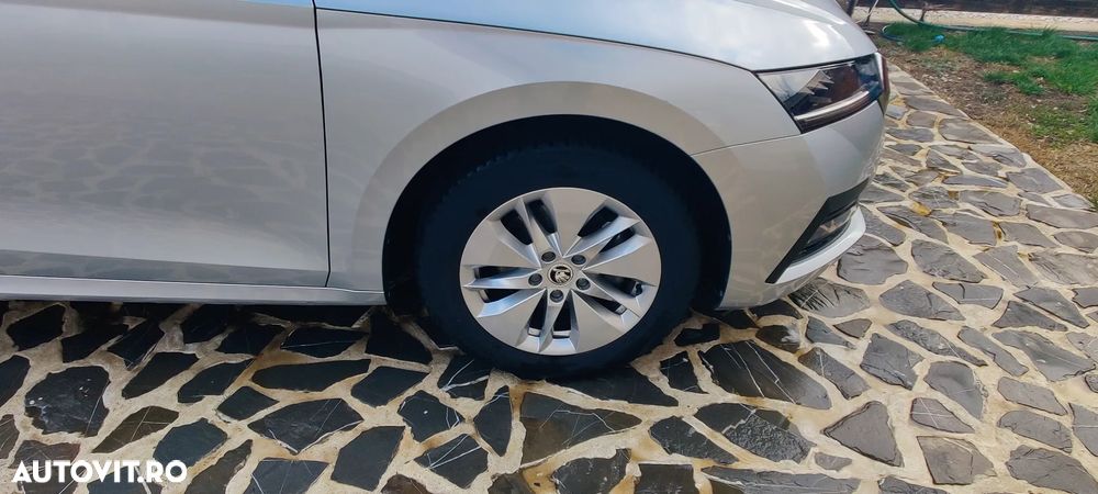 Skoda Octavia 2.0 TDI Ambition - 25