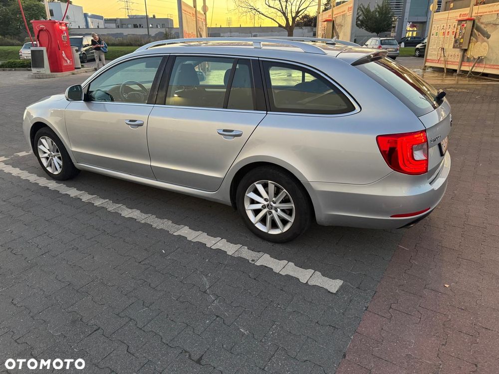 Skoda Superb 2.0 TDI Active - 2