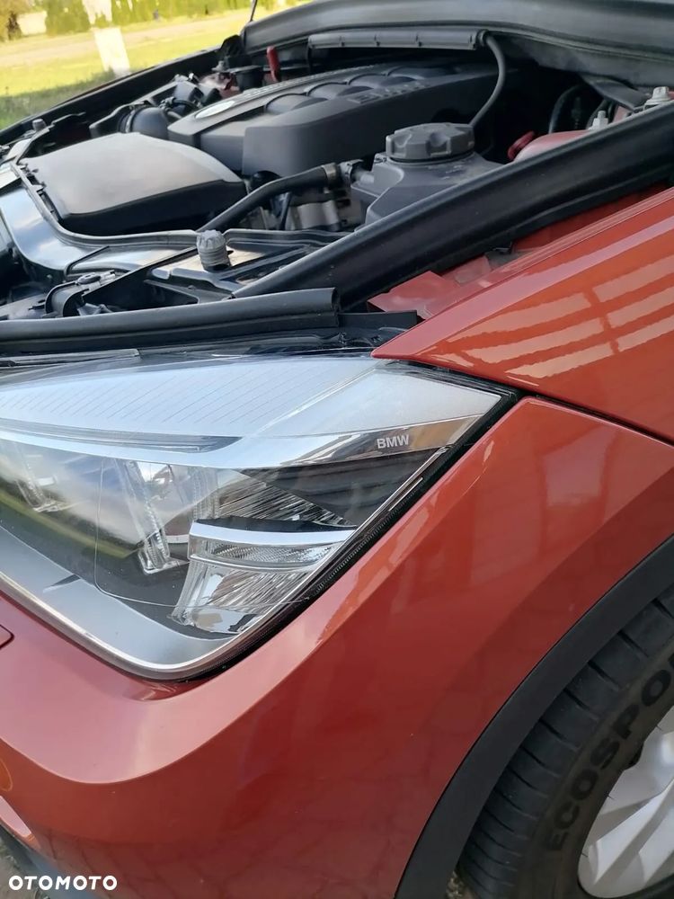 BMW X1 sDrive16d - 10