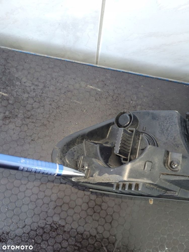 LAMPA PRAWY PRZÓD HYUNDAI KONA 92208-J90 - 7