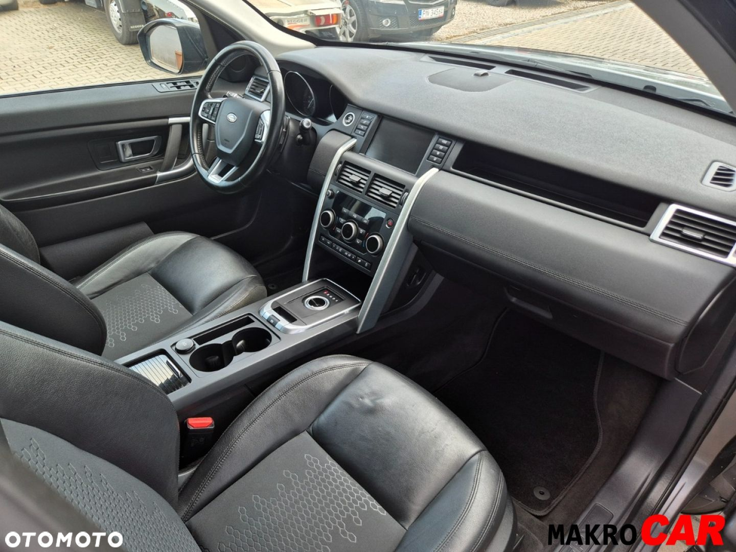 Land Rover Discovery Sport - 20