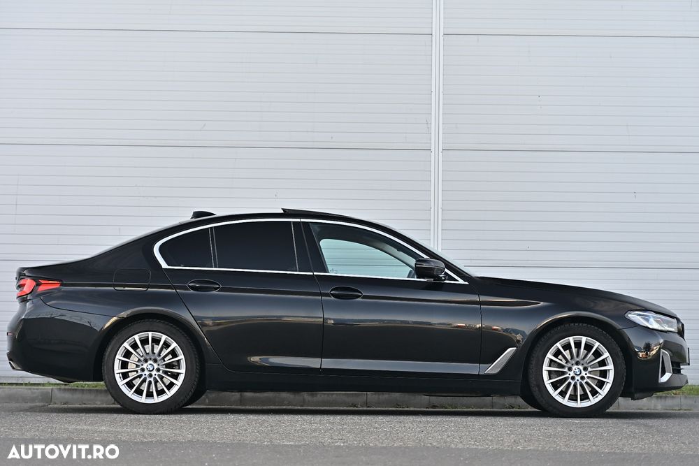 BMW Seria 5 520d Efficient Dynamics Edition Aut. Luxury Line - 10