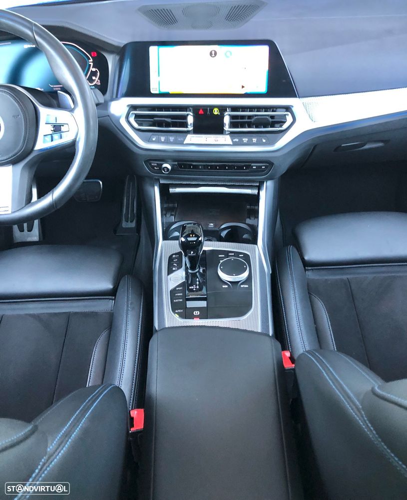 BMW 330 e Pack M Auto - 36