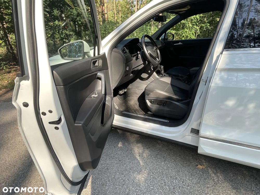 Volkswagen Tiguan Allspace 2.0 TSI 4Mot Highline DSG - 19
