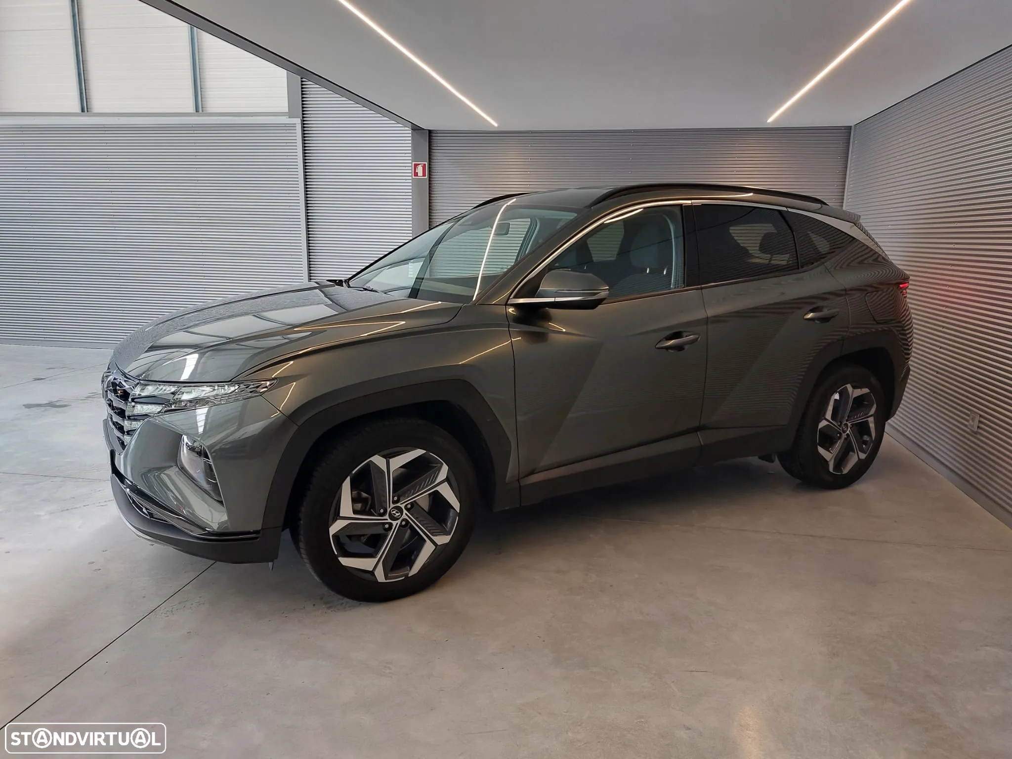 Hyundai Tucson 1.6 T-GDI HEV Vanguard - 2