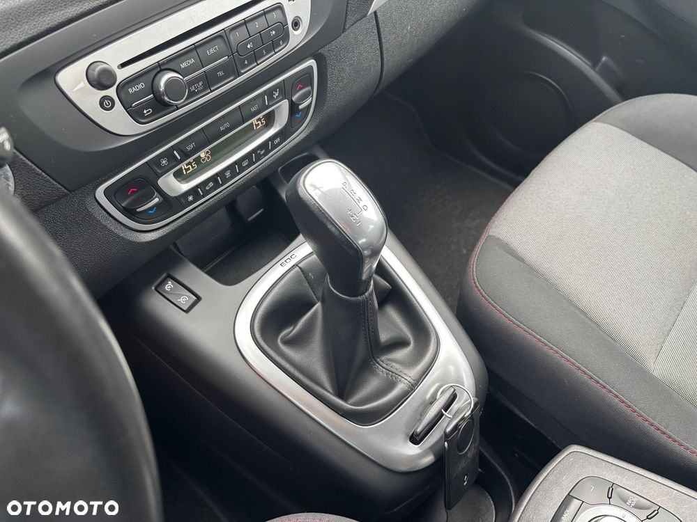 Renault Scenic - 15